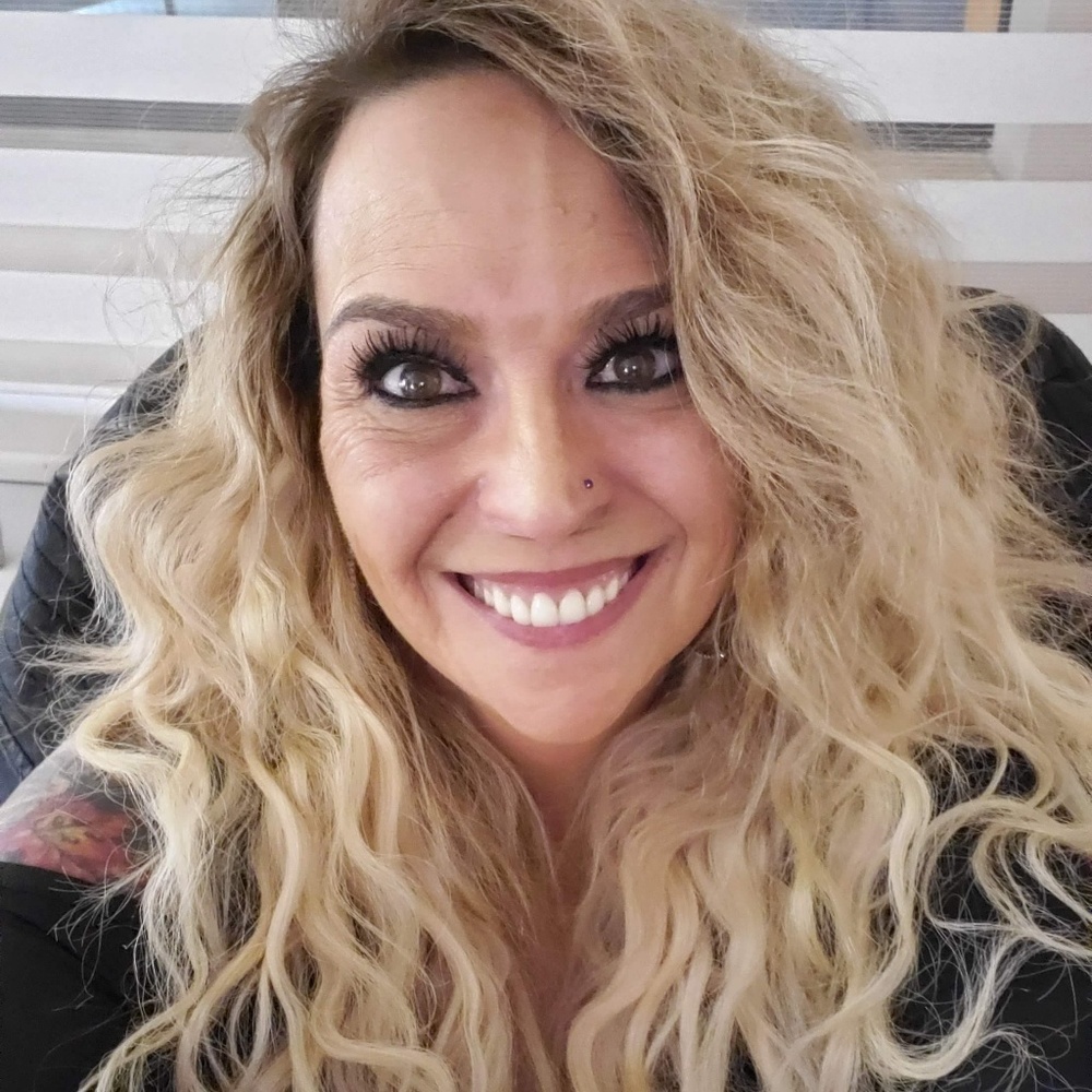 Meet your Posher, Jeanine